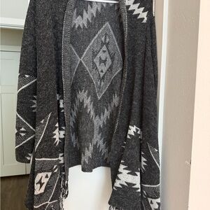 Windsor Charcoal and White Patterned Cardigan